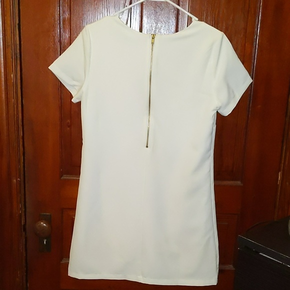 White Lulu's shift dress - Picture 2 of 3